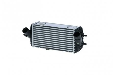 Інтеркулер HYUNDAI/KIA I20/I30/CEED 1,4CRDI/1,6CRDI 2012- NRF 30978