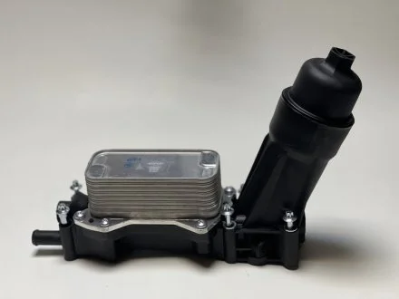 Охолоджувач оливи, моторна олива NRF 31852