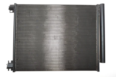 Радіатор кондиціонера RENAULT MEGANE/GRAND SCENIC/TALISMAN 15- NRF 350393