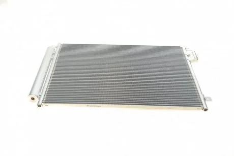 Фото радіатор кондиціонера NRF 35753 Радіатор кондиціонера NRF 35753