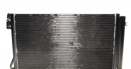 Фото радіатор кондиціонера NRF 35773 Радіатор кондиціонера NRF 35773