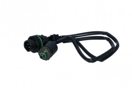 Перемикач тиску кондиціонера MERCEDES ACTROS MP2 / MP3 OM541.920-OM542.969 10.02- NRF 38950