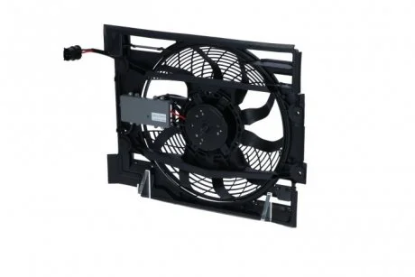 Фото вентилятор, охлаждение двигателя NRF 47211 Вентилятор, охлаждение двигателя NRF 47211