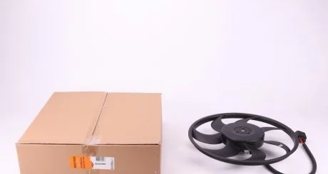 Фото вентилятор охлаждения двигателя NRF 47885 Вентилятор охлаждения двигателя NRF 47885