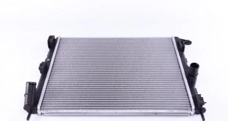 Радиатор охлаждения двигателя NRF 53069