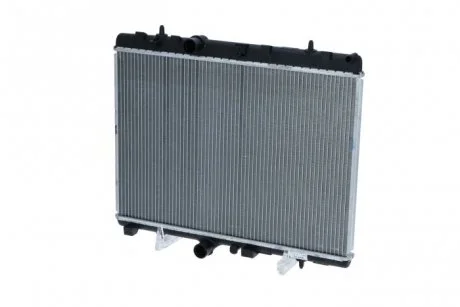 Радиатор охлаждения двигателя NRF 58226