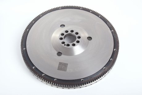 Маховик PE AUTOMOTIVE 03042600A