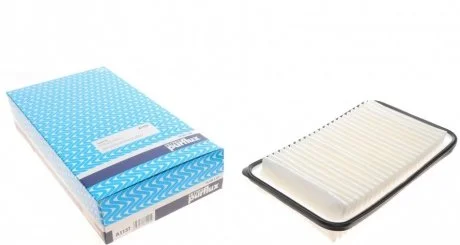 Фільтр повітряний TOYOTA Corolla, Verso 2,0DT 01- (318*163*58) Purflux A1137