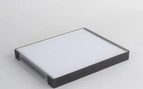 Фільтр салону пильовий HYUNDAI TERRACAN 2.5D/2.9D/3.5 11.01-12.06 Purflux AH591