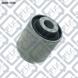 Фото сайлентблок під стійку переднього важеля Q-fix Q005-1335 Сайлентблок під стійку переднього важеля Q-fix Q005-1335