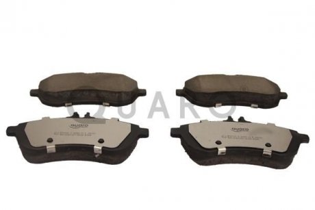 Тормозные колодки DB P. W204 C180-300 BEZ SPORT SILVER CERAMIC QUARO QP4442C