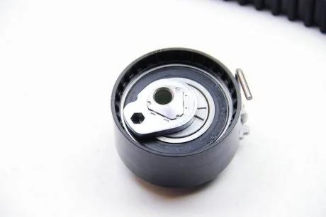 Фото комплект пасу ГРМ 95 зубців d4f d4d RENAULT 7701476745 Комплект пасу ГРМ 95 зубців d4f d4d RENAULT 7701476745