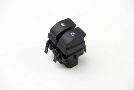 Кнопка RENAULT 8200315034