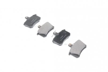 Колодка торм. диск. STANDARD AUDI 80, 100, A4, A6 задн. RIDER RD21144STD