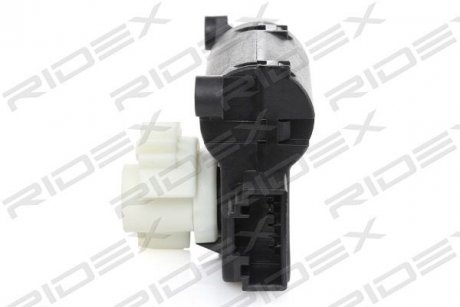 Кран пічки (L) VW Caddy III/IV 04-15 RIDEX 2085C0002