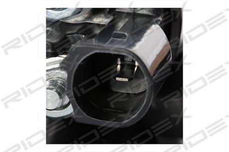 Стартер Audi A3/Q3/Skoda Fabia/Yeti/VW Caddy/T5/Golf/Passat 2.0 TDI/TSI 03-15 (1.7kw) (z=10-11) RIDEX 2S0029