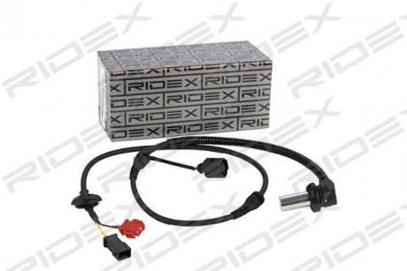 Датчик ABS (передний) Audi A4/VW Passat 94-05 (с датчиком износа) (HÜCO) RIDEX 412W0005