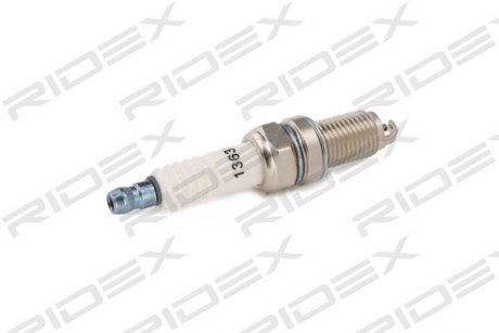 Свічка запалювання Fiat Fiorino/Panda/Punto 1.4i 97- (SND8041-10) RIDEX 686S0015