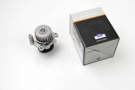 Водяна помпа VAG A3/A4/A6/Fabia/Octavia/Superb/Bora/Caddy III/Golf IV/Passat/T-5 1.8/1.8T 20V/2.0 Ecofuel 1996- SALERI SIL PA864A