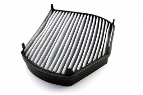 Фильтр салонный MB C-class W202 94-00, E-class W210 94-00 Угольный SHAFER SAK37