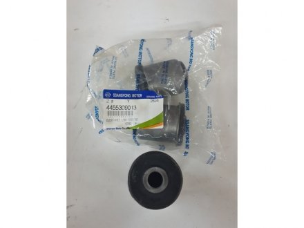 Сайлентблок рычага SSANGYONG 4455309013