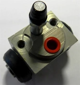 Фото гальмівний циліндр STARLINE BH ST191 Гальмівний циліндр STARLINE BH ST191