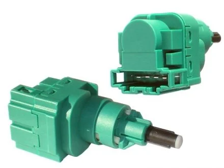 Фото вмикач сигналу стоп STARLINE ED STMS02 Вмикач сигналу стоп STARLINE ED STMS02