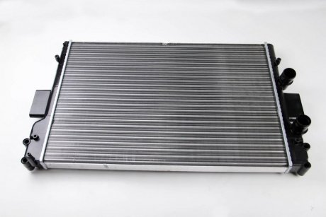 Фото радиатор THERMOTEC D7E007TT Радиатор THERMOTEC D7E007TT