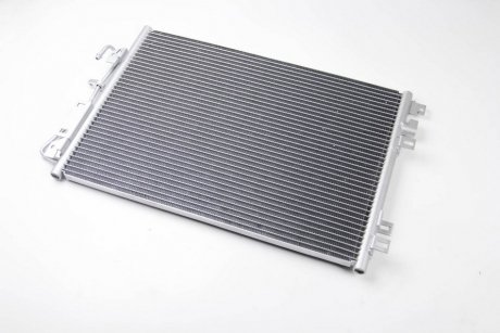 Радіатор кондиціонера THERMOTEC KTT110060