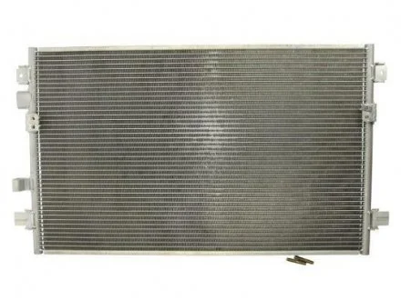 Радиатор кондиционера (с осушителем) THERMOTEC KTT110207