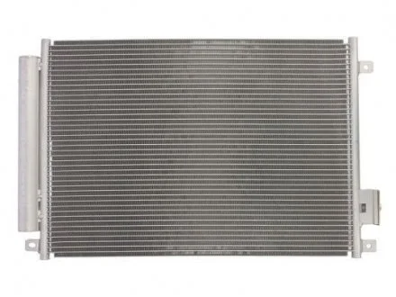 Фото 1 - радіатор кондиціонера THERMOTEC KTT110407 Радіатор кондиціонера THERMOTEC KTT110407 (фото 1)