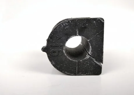 Фото втулка стабілізатору TOYOTA 4881833101 Втулка стабілізатору TOYOTA 4881833101