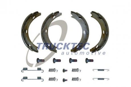 Тормозные колодки ручного тормоза AUTOMOTIVE TRUCKTEC 0235006