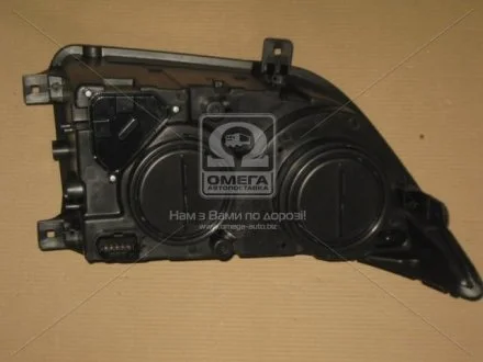 Фара прав. VW CRAFTER 06- TYC 20C351052B