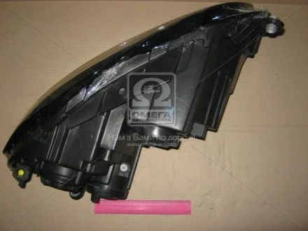Фара лів. VW PASSAT B7 EUR 11-15 TYC 20-C516-05-2B