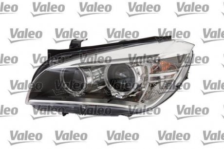 Фара автомобильная Valeo 044950