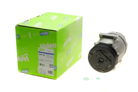 Компресор кондиціонера Valeo 699143