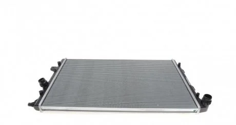 Фото радіатор системи охолодження Valeo 701728 Радіатор системи охолодження Valeo 701728