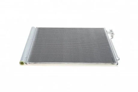 Фото радіатор кондиціонера Valeo 814192 Радіатор кондиціонера Valeo 814192