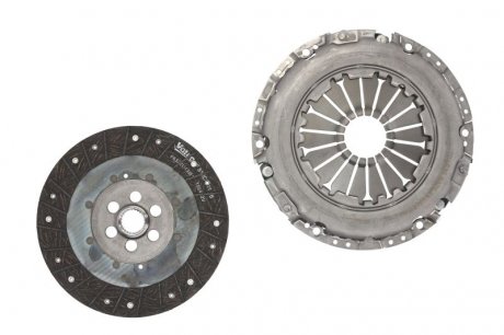 SPRZиGЭO DB W169/W245 2,0 04-12 Valeo 832203