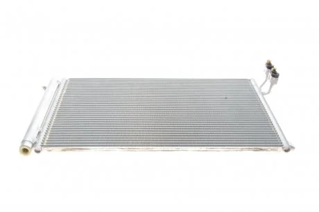 Фото радіатор кондиціонера Van Wezel 06005296 Радіатор кондиціонера Van Wezel 06005296